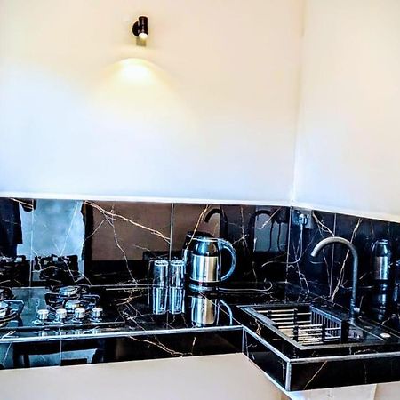 Singithi Villa Unawatuna Exteriör bild