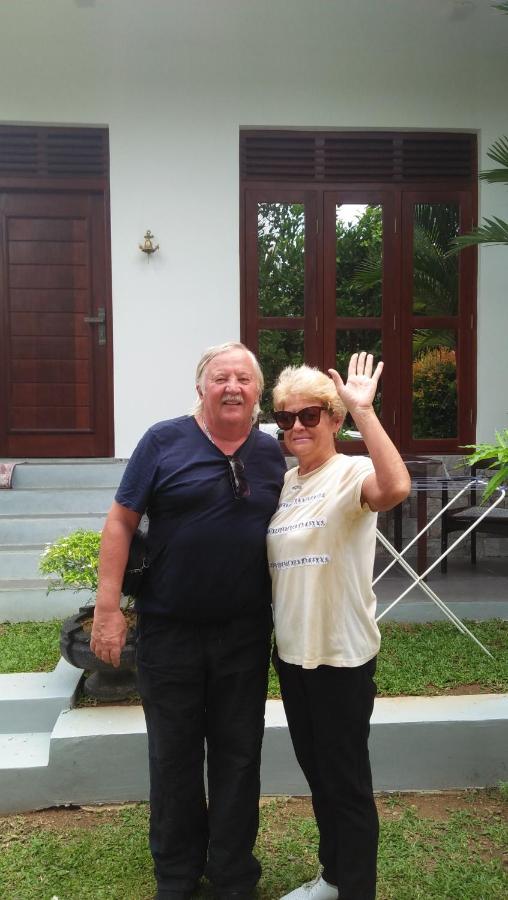 Singithi Villa Unawatuna Exteriör bild